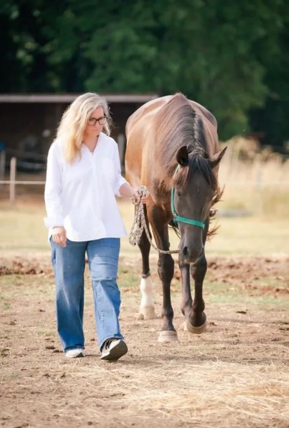 An equicoaching session 16